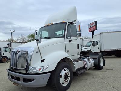 International 8600 (4X2) Single Axle Day Cab Truck - 365HP, 6 Speed Automatic