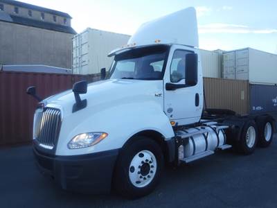 International LT625 Day Cab Truck - 400HP, 10 Speed Automatic