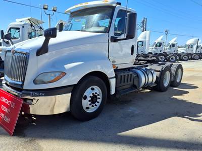 International LT625 Day Cab Truck - 430HP, 10 Speed Automatic