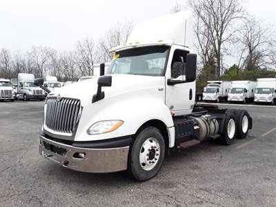 International LT625 Day Cab Truck - 400HP, 10 Speed Automatic