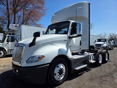 International LT625 Day Cab Truck - 450HP, 10 Speed Automatic