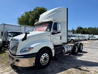 International LT625 Day Cab Truck - 400HP, 10 Speed Automatic