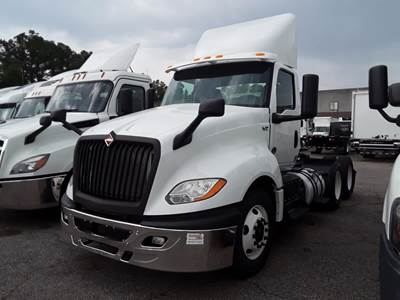 International LT625 Day Cab Truck - 10 Speed Automatic