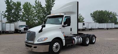 International LT625 Day Cab Truck - 400HP, 10 Speed Automatic