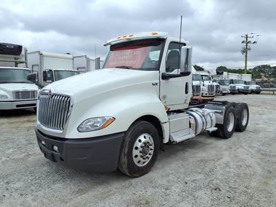 International LT625 Day Cab Truck - 450HP, 10 Speed Automatic