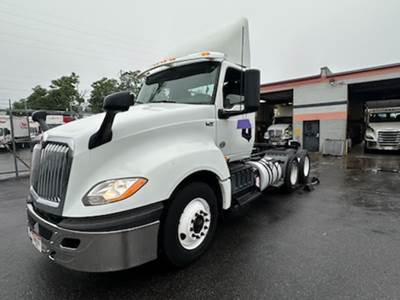 International LT625 Day Cab Truck - 450HP, 10 Speed Automatic