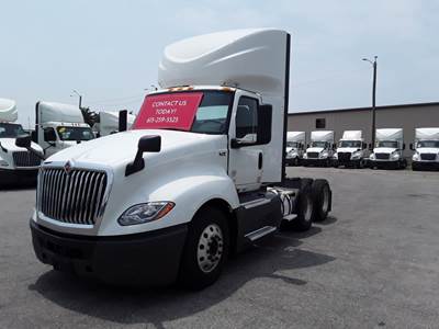 International LT625 Day Cab Truck - 400HP, 12 Speed Automatic