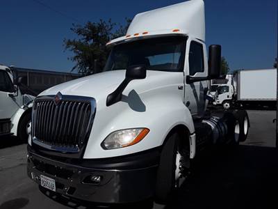 International LT625 Day Cab Truck - 430HP, 10 Speed Automatic