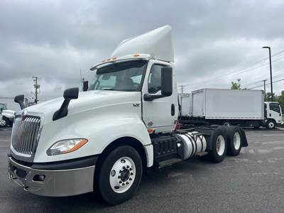 International LT625 Day Cab Truck - 400HP, 10 Speed Automatic
