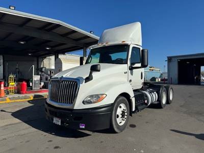 International LT625 Day Cab Truck - 400HP, 10 Speed Automatic