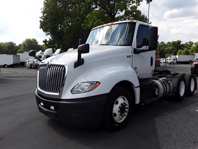 International LT625 Day Cab Truck - 430HP, 10 Speed Automatic