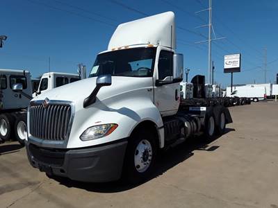 International LT625 Day Cab Truck - 400HP, 10 Speed Automatic