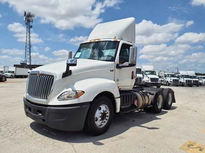 International LT625 Day Cab Truck - 400HP, 10 Speed Automatic