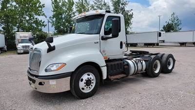 International LT625 Day Cab Truck - 400HP, 10 Speed Automatic
