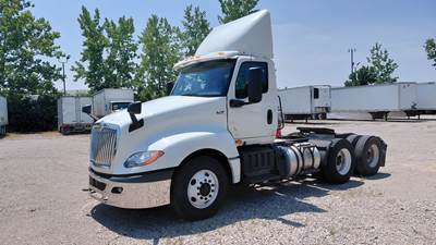 International LT625 Day Cab Truck - 400HP, 10 Speed Automatic