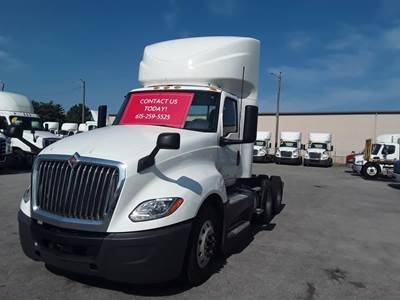 International LT625 Day Cab Truck - 400HP, 12 Speed Automatic