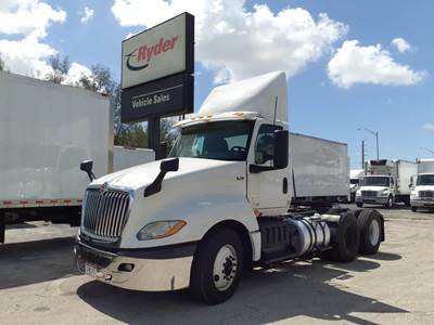 International LT625 Day Cab Truck - 430HP, 10 Speed Automatic