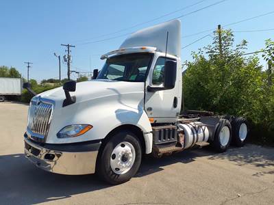 International LT625 Day Cab Truck - 400HP, 10 Speed Automatic