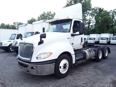 International LT625 Day Cab Truck - 400HP, 10 Speed Automatic