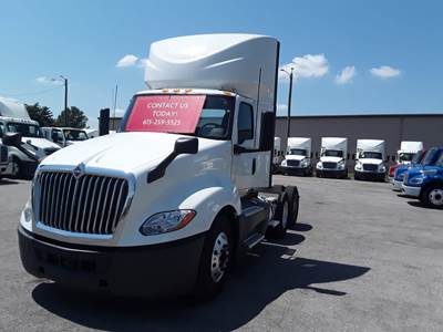International LT625 Day Cab Truck - 400HP, 12 Speed Automatic