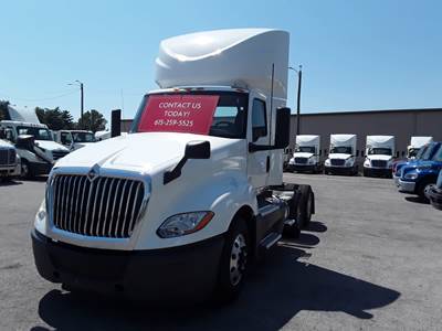 International LT625 Day Cab Truck - 400HP, 12 Speed Automatic