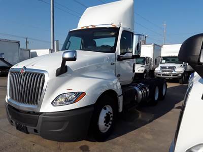 International LT625 Day Cab Truck - 400HP, 10 Speed Automatic
