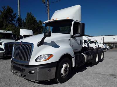International LT625 Day Cab Truck - 400HP, 10 Speed Automatic