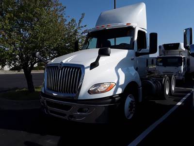 International LT625 Day Cab Truck - 400HP, 10 Speed Automatic