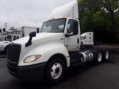 International LT625 Day Cab Truck - 450HP, 12 Speed Automatic