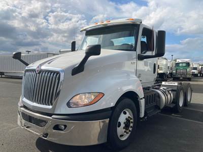 International LT625 Day Cab Truck - 430HP, 10 Speed Automatic