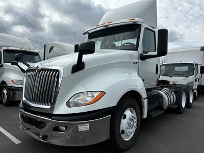 International LT625 Day Cab Truck - 400HP, 10 Speed Automatic