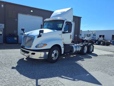International LT625 Day Cab Truck - 400HP, 10 Speed Automatic