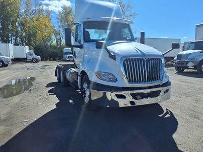 International LT625 Day Cab Truck - 400HP, 10 Speed Automatic