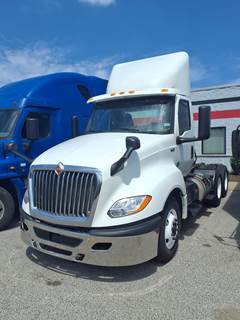 International LT625 Day Cab Truck - 400HP, 10 Speed Automatic