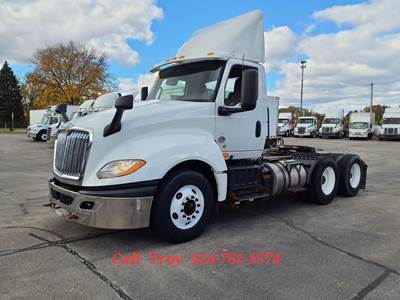 International LT625 Day Cab Truck - 400HP, 10 Speed Automatic