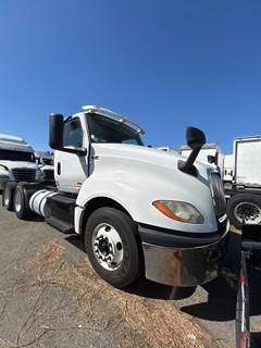 International LT625 Day Cab Truck - 430HP, 10 Speed Automatic