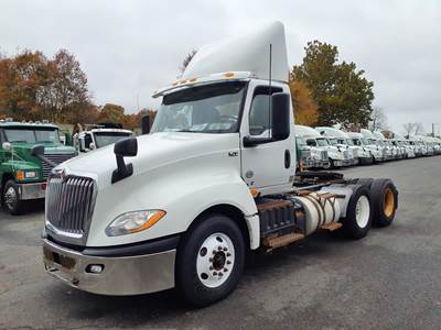 International LT625 Day Cab Truck - 400HP, 10 Speed Automatic