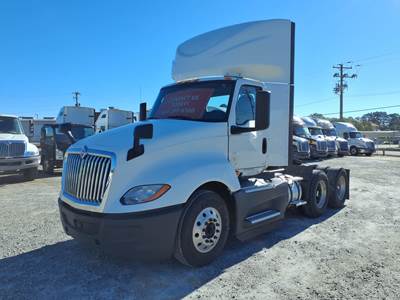 International LT625 Day Cab Truck - 400HP, 12 Speed Automatic