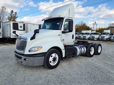 International LT625 Day Cab Truck - 400HP, 10 Speed Automatic