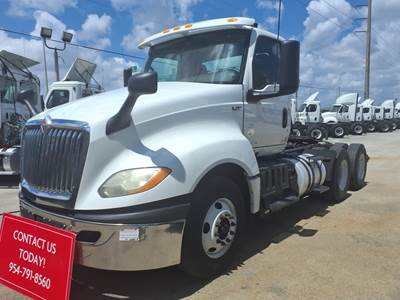 International LT625 Day Cab Truck - 430HP, 10 Speed Automatic