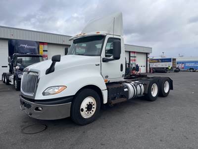 International LT625 Day Cab Truck - 400HP, 10 Speed Automatic