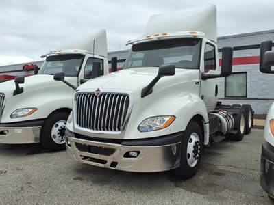 International LT625 Day Cab Truck - 400HP, 10 Speed Automatic