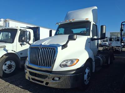 International LT625 Day Cab Truck - 400HP, 10 Speed Automatic