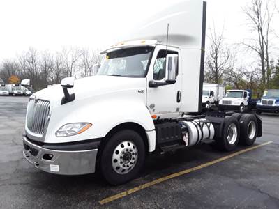 International LT625 Day Cab Truck - 400HP, 10 Speed Automatic