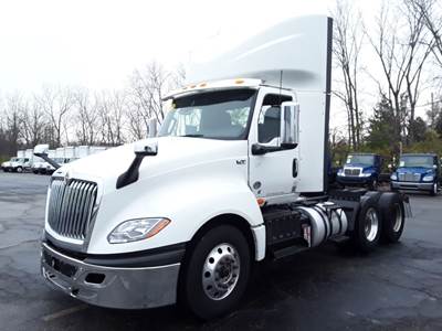 International LT625 Day Cab Truck - 450HP, 10 Speed Automatic