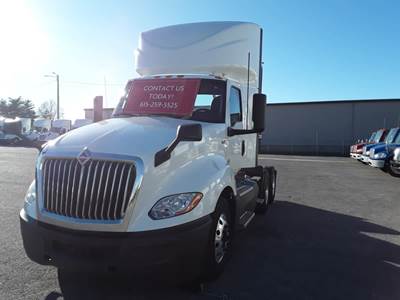 International LT625 Day Cab Truck - 400HP, 12 Speed Automatic