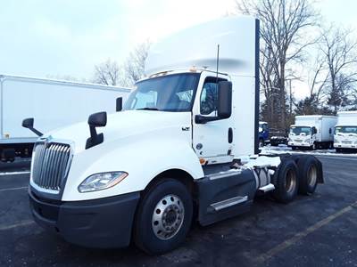 International LT625 Day Cab Truck - 400HP, 12 Speed Automatic
