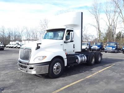 International LT625 Day Cab Truck - 450HP, 10 Speed Automatic