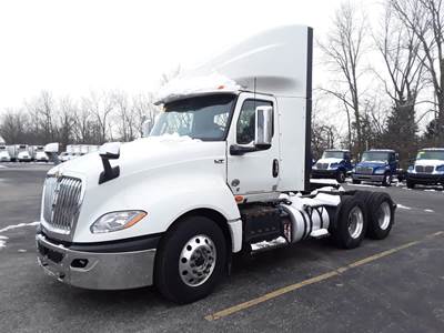 International LT625 Day Cab Truck - 450HP, 10 Speed Automatic