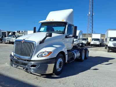 International LT625 Day Cab Truck - 400HP, 10 Speed Automatic